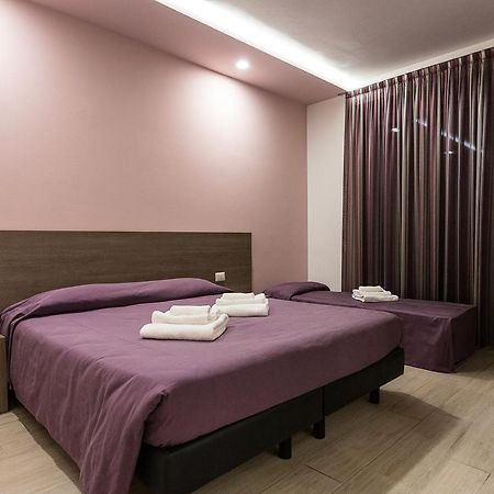 Hotel Gioia リミニ エクステリア 写真