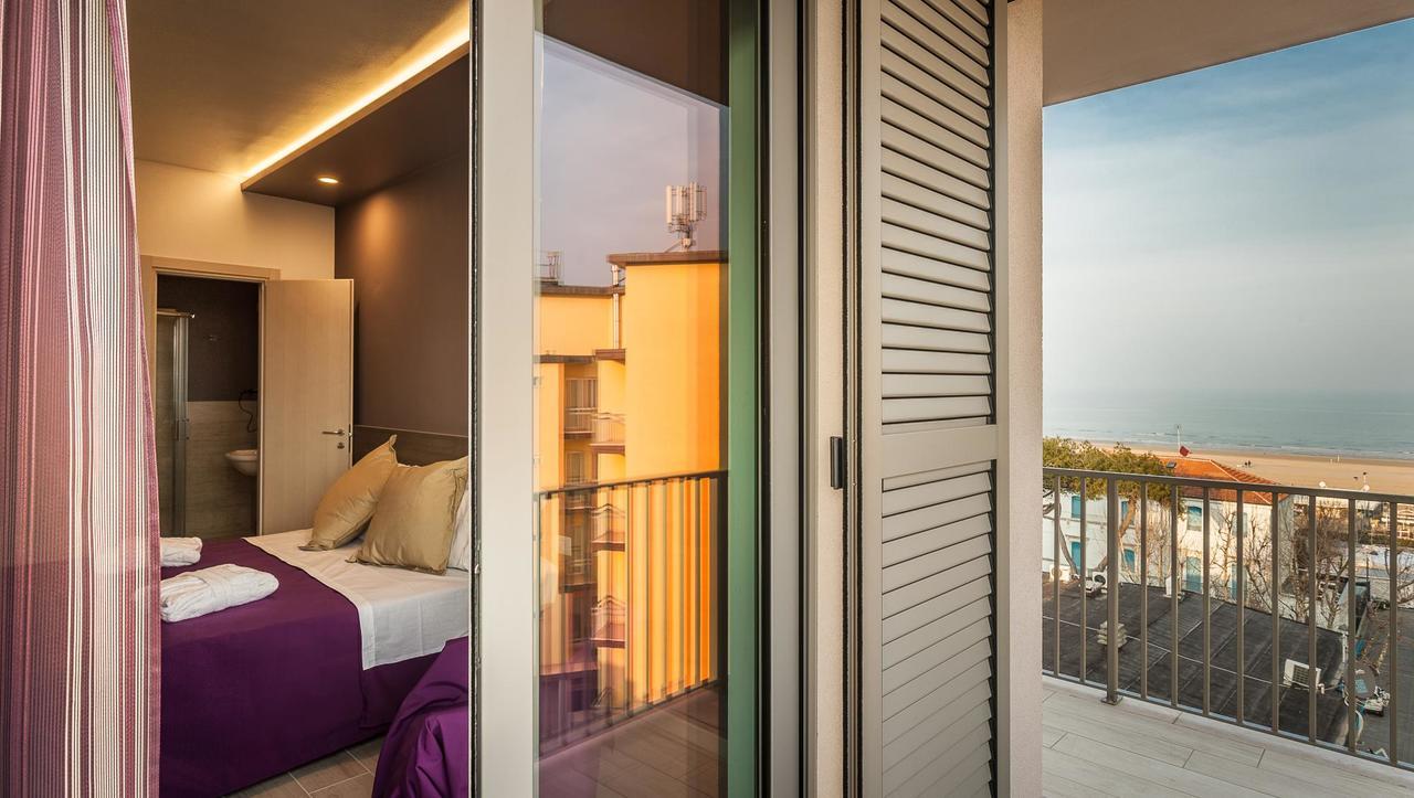 Hotel Gioia リミニ エクステリア 写真